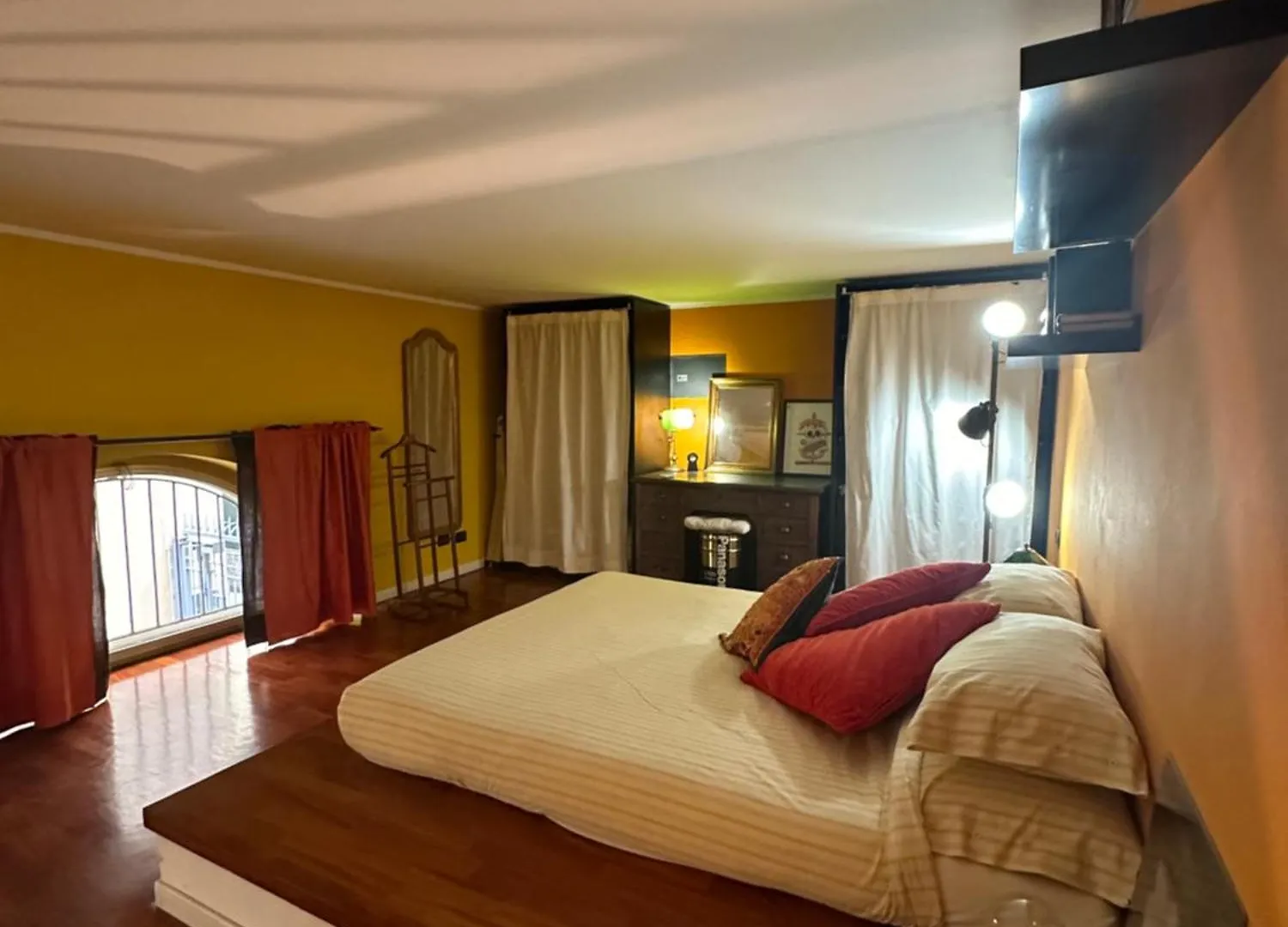 Sonnino 4 - Cozy Flat Near San Siro And City Life Milano 0*,