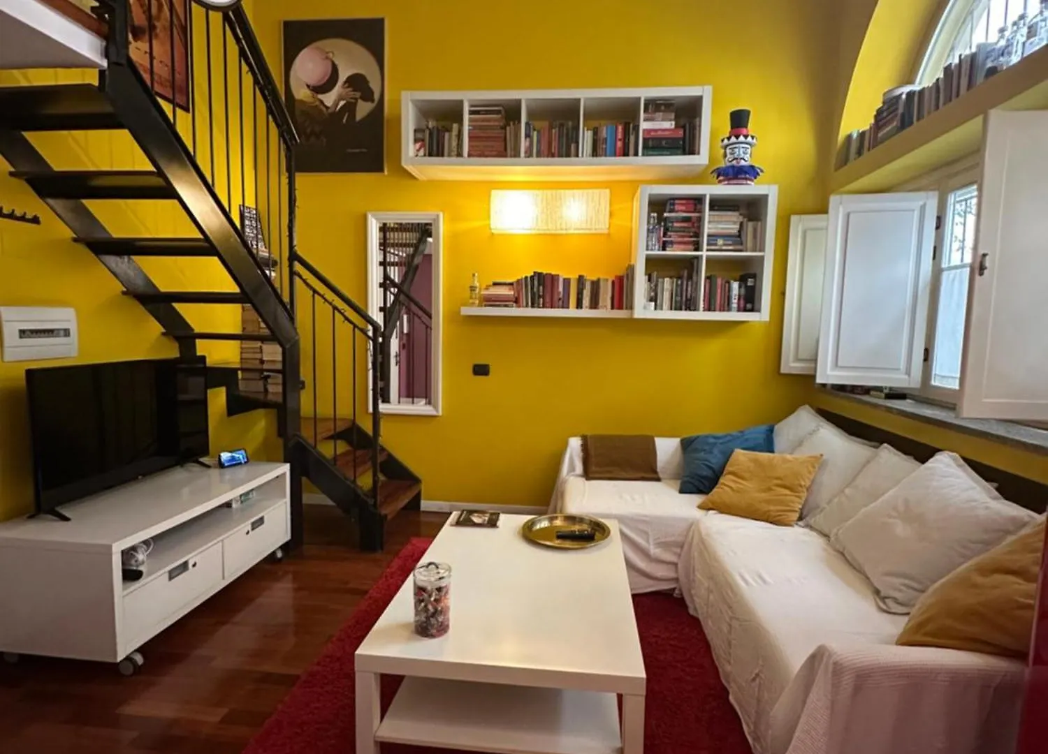 Daire Sonnino 4 - Cozy Flat Near San Siro And City Life Milano İtalya